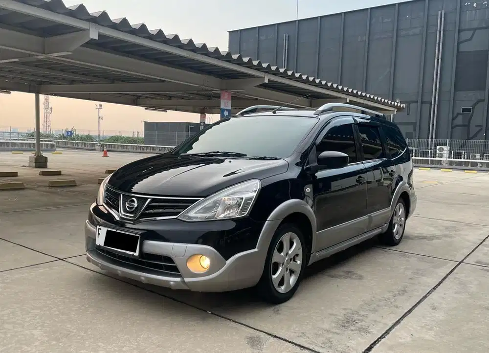 Nissan Grand Livina X Gear 2015