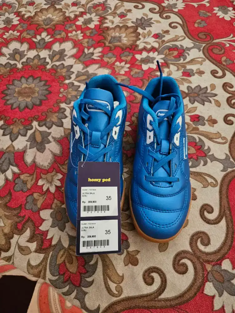 Sepatu futsal anak Homy Ped