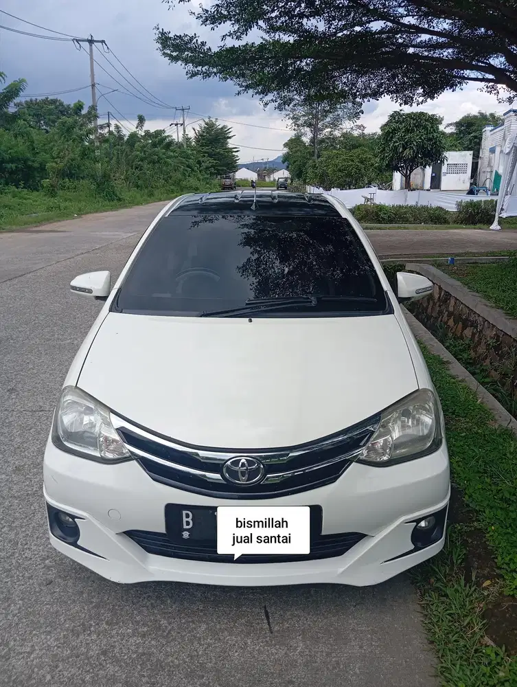 Toyota Etios Valco 2013 Bensin