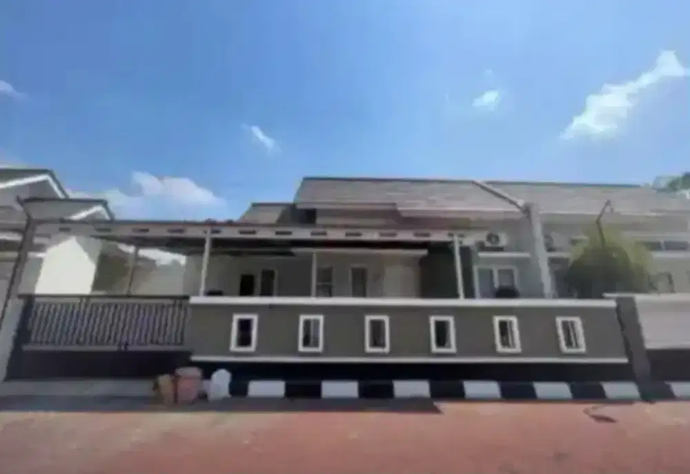 Disewakan Tahunan Rumah Full Furnished