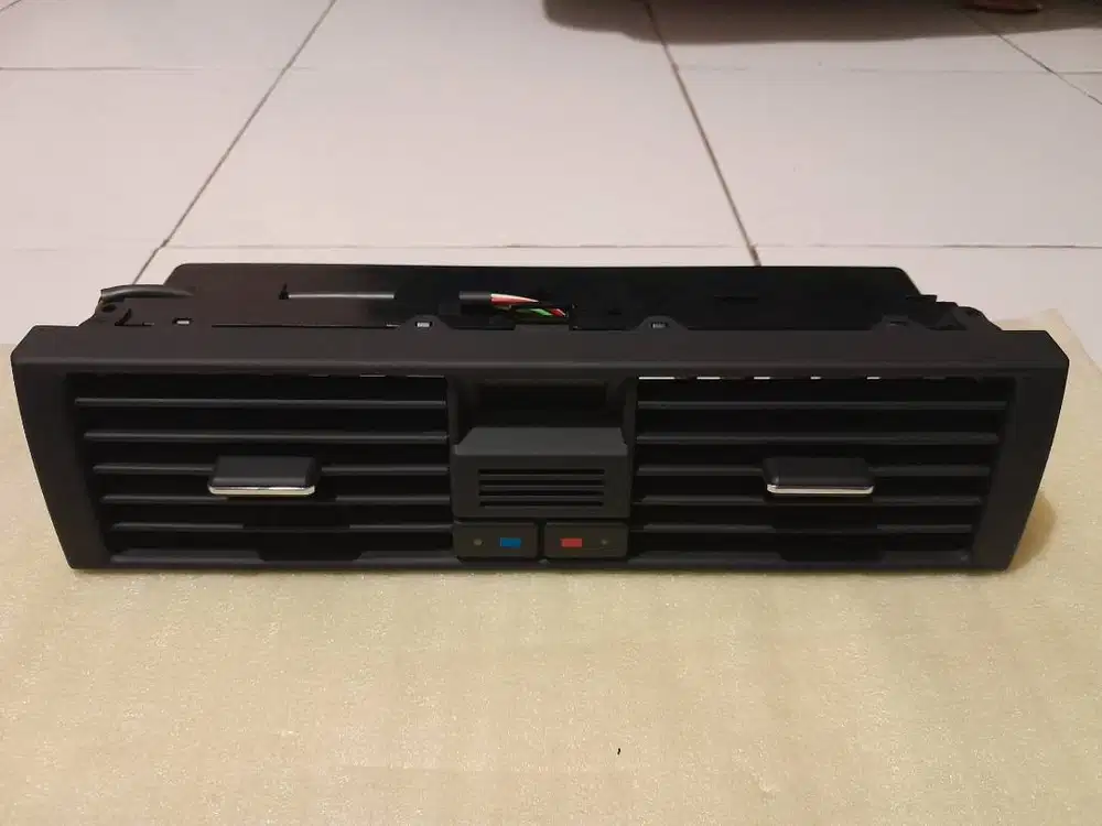 Kisi kisi ac tengah mercy w140 original