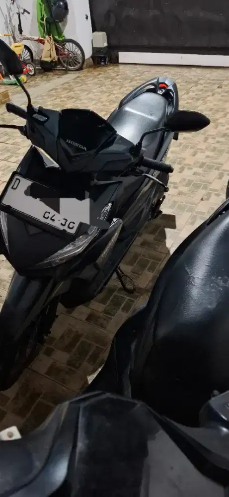 Honda Vario 150 2015 Hitam Istimewa Rawatan Pribadi dari baru