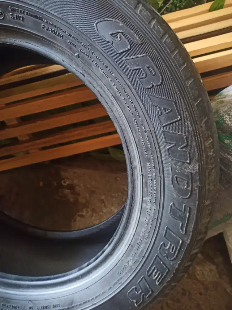 Ban Second mobil 4  pcs ukuran 16