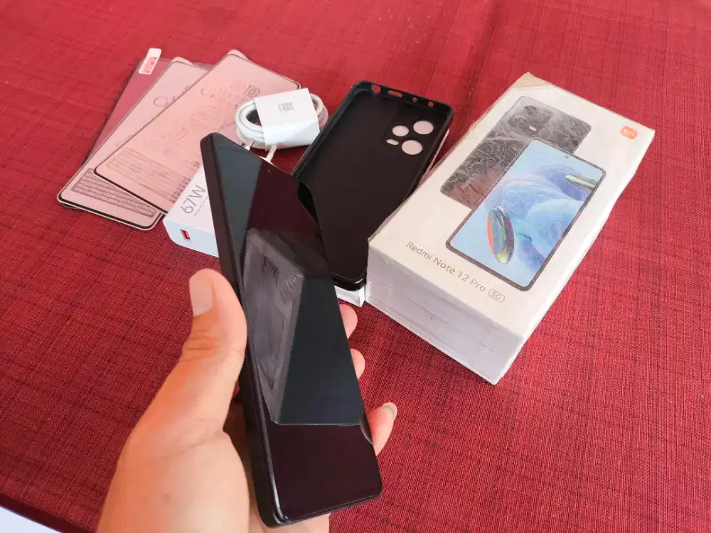 Redmi Note 12 Pro 5G 8/256 GB, Lengkap Mulus, Charger blm pernah pakai