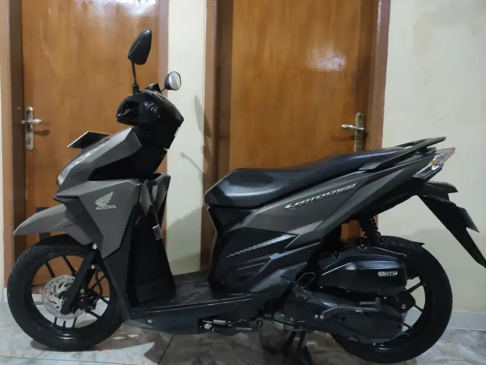 Super istimewa low km vario 150 led cbs iss super mulus no minus