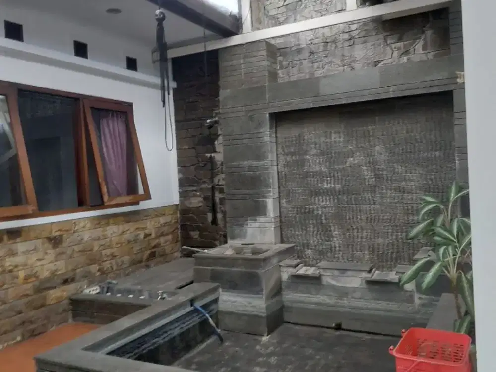 Di jual Rumah Mewah di Komp Taman Mutiara  Cimahi