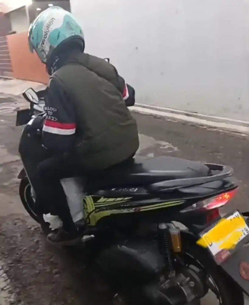 Jual motor bekas lexi 2019