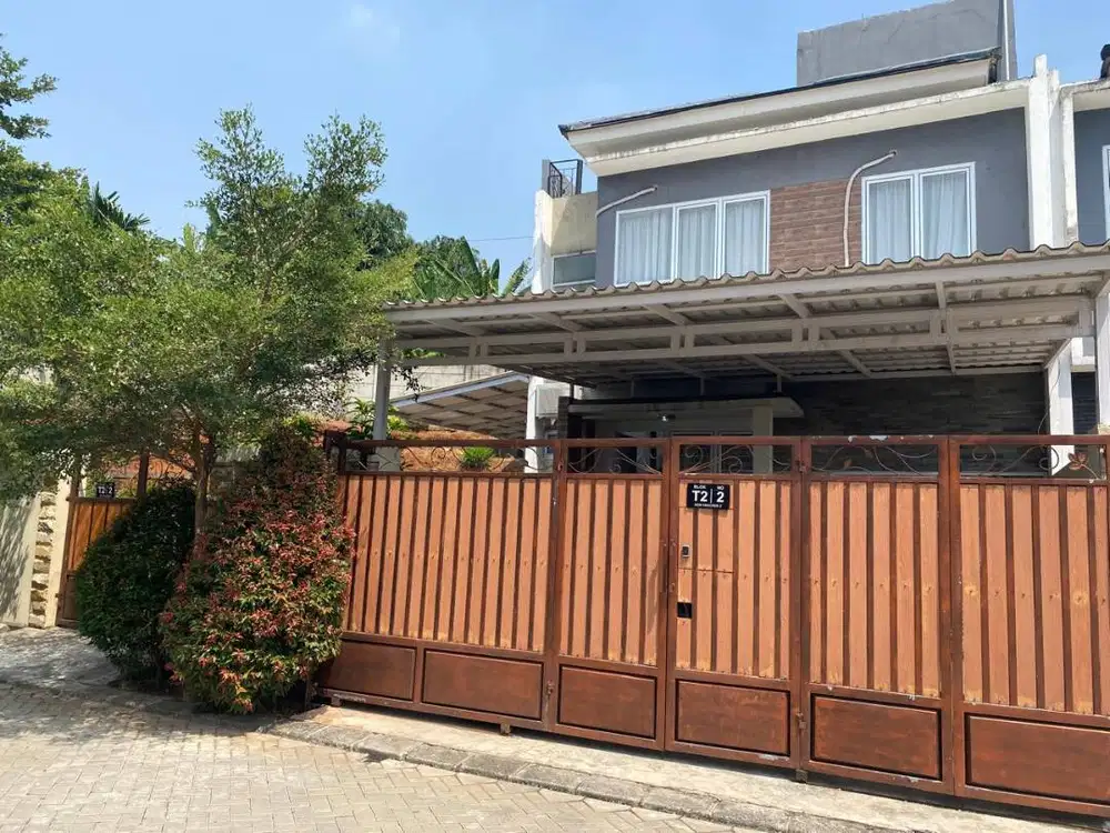 Dijual rumah pojok, tanah luas di GDC Depok