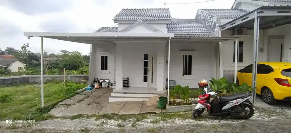 Dijual Rumah siap huni murah dekat Undip Tembalang dk