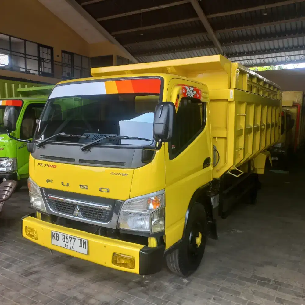 DUMP TRUK MITSUBISHI CANTER FE 74, TH 2023 INDEK 8 KUBIK