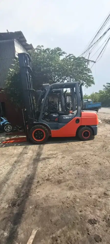 Forklift Toyota 3,5 Ton,Matic,Tiang 5 Meter,Mesin 2Z,8FDJ35,Tahun 2016
