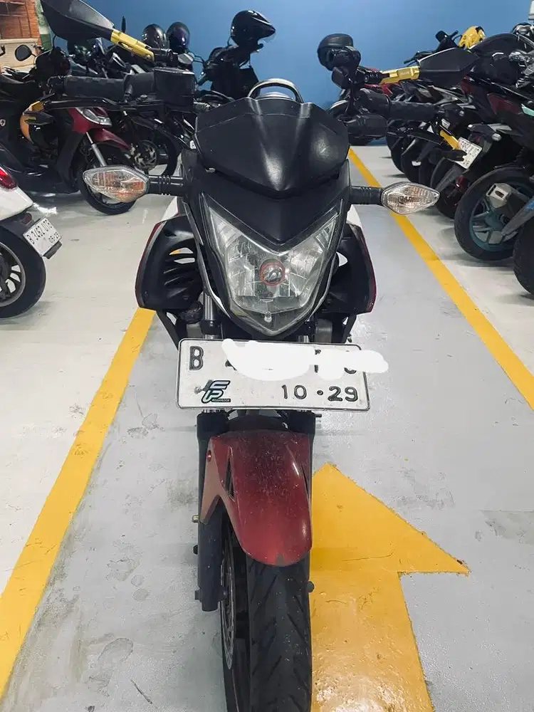 DiJual Cepat Honda CB 150R StreetFire