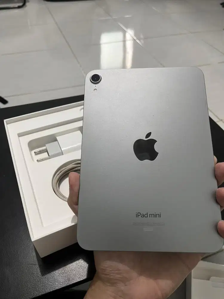 iPad mini 7 256GB Wi-Fi Only