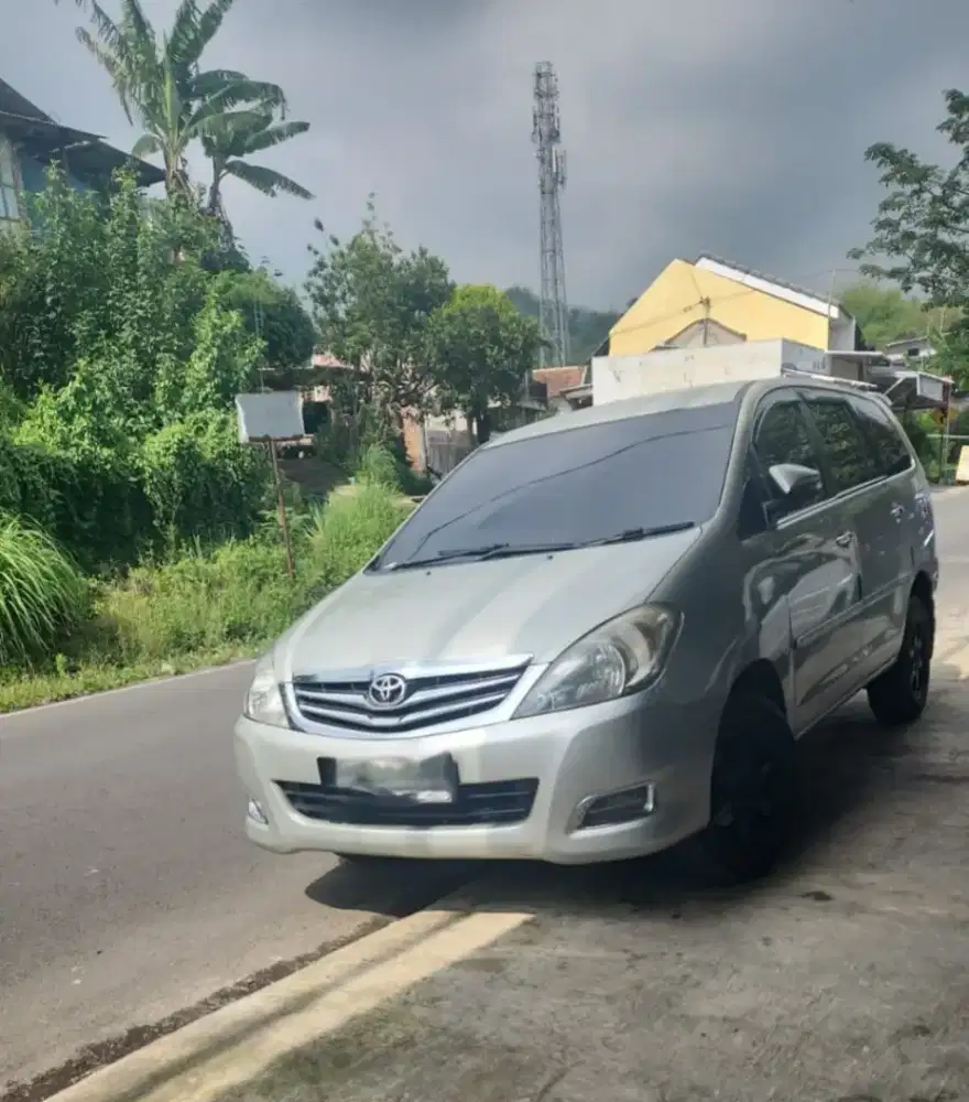 Dijual inova type V diesel automatic 2006