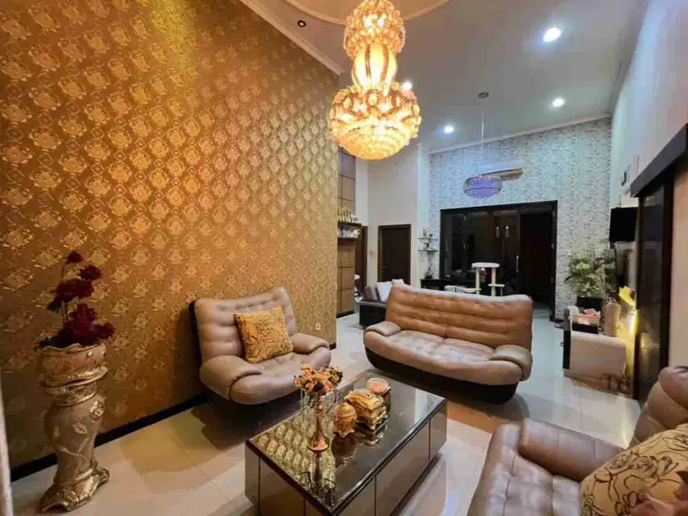 Rumah Bagus Graha Estetika Tembalang