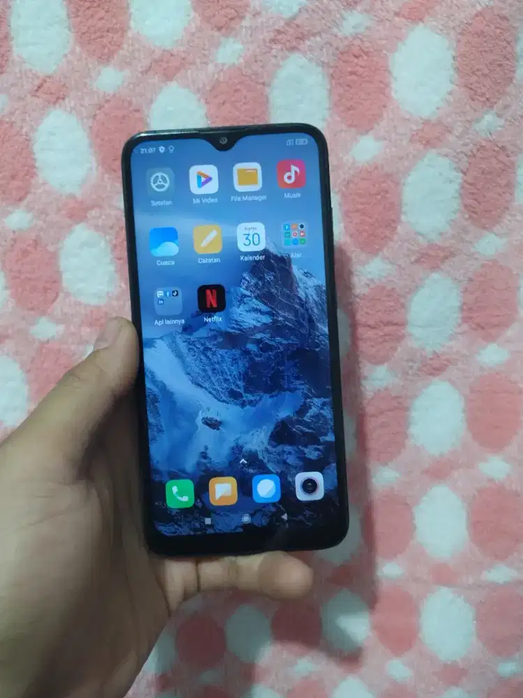 Redmi 8 4/64gb normal siap pakai