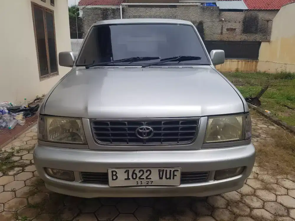 Kijang LGX 1.8 Manual Bensin Tahun 2000