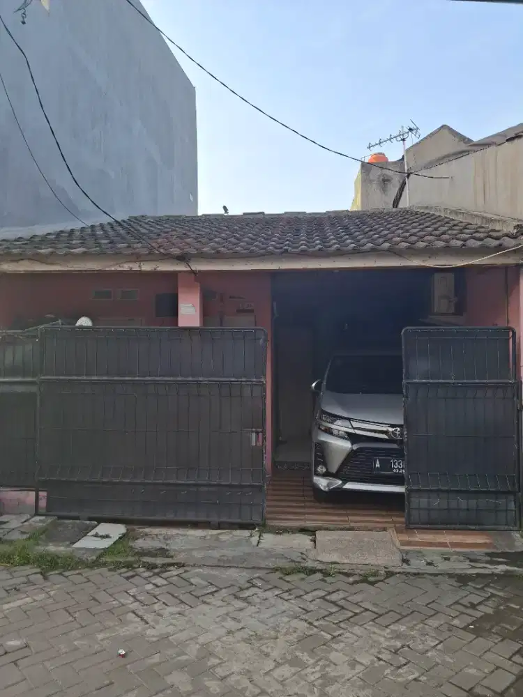 Rumah di Kutabaru Pasarkemis