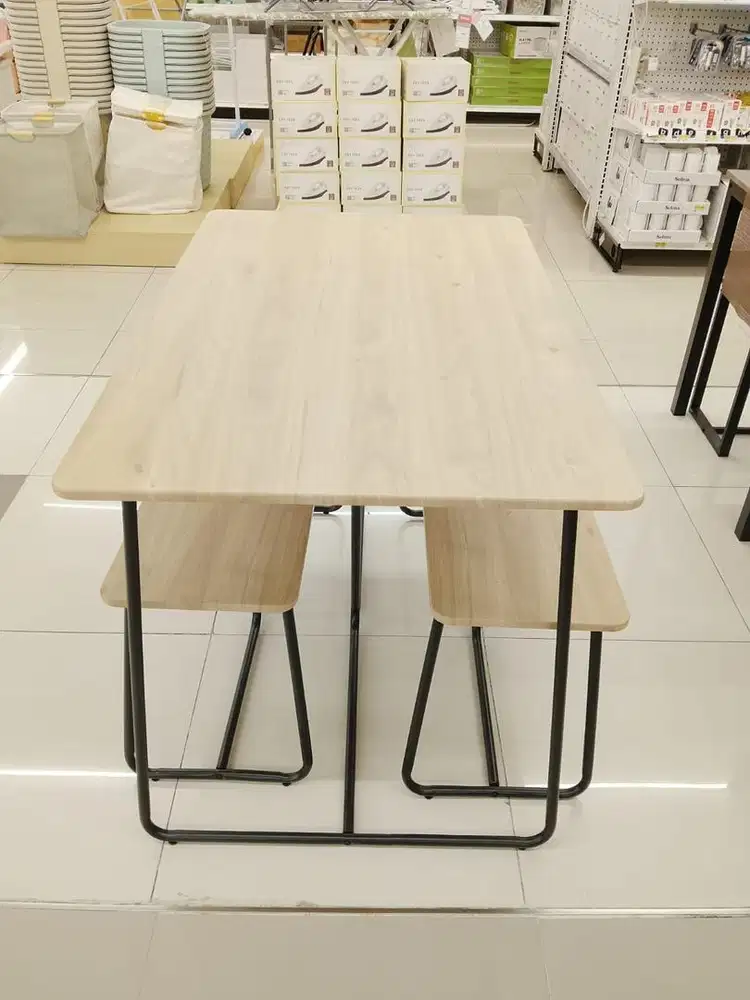 LYANI MEJA MAKAN AESTHATIC PROMO