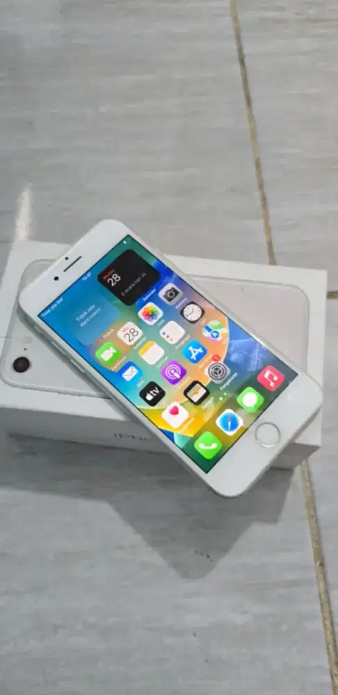 IPhone 8 64gb all operator fullset