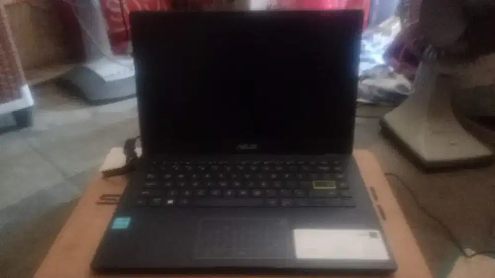 Laptop Asus Vivobook go 14 E410KA-FHD4822M