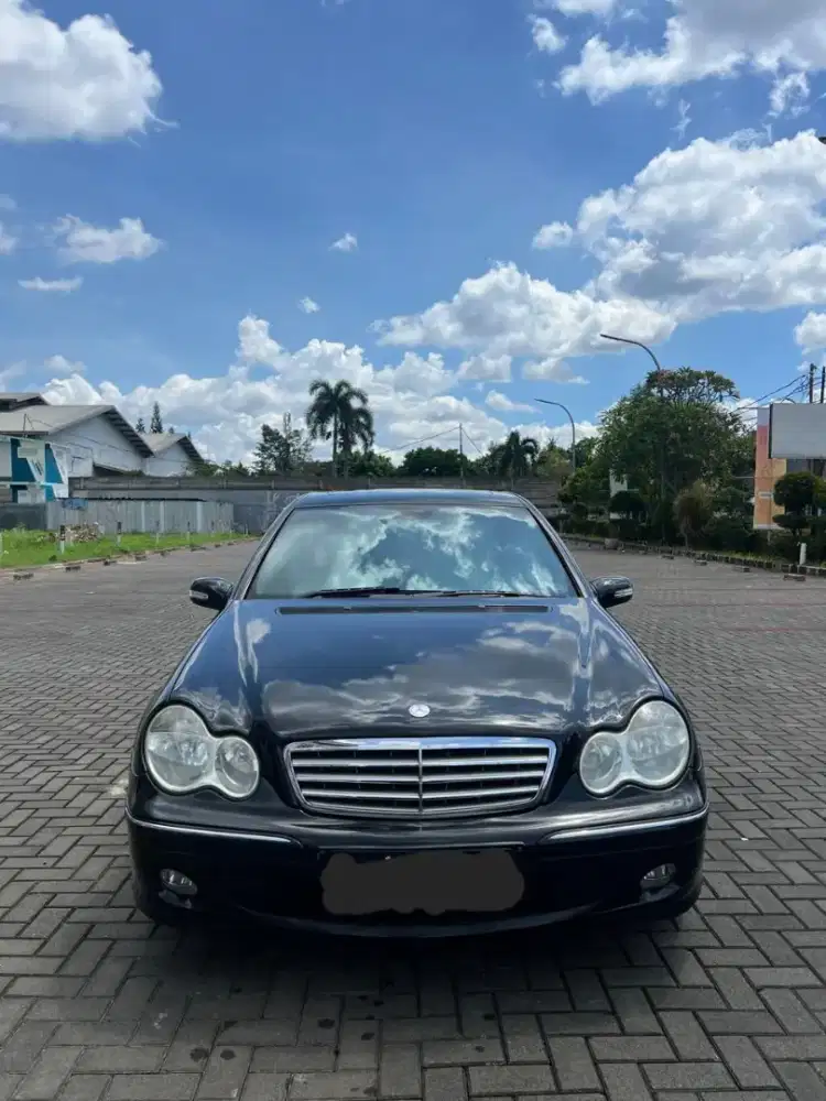 Mercy c240 w203 elegance