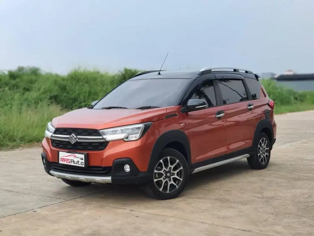 Suzuki XL7 1.5 Alpha AT 2022 Orange