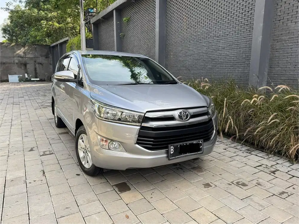 Toyota Innova Reborn V 2.0 Bensin 2016 / 2017