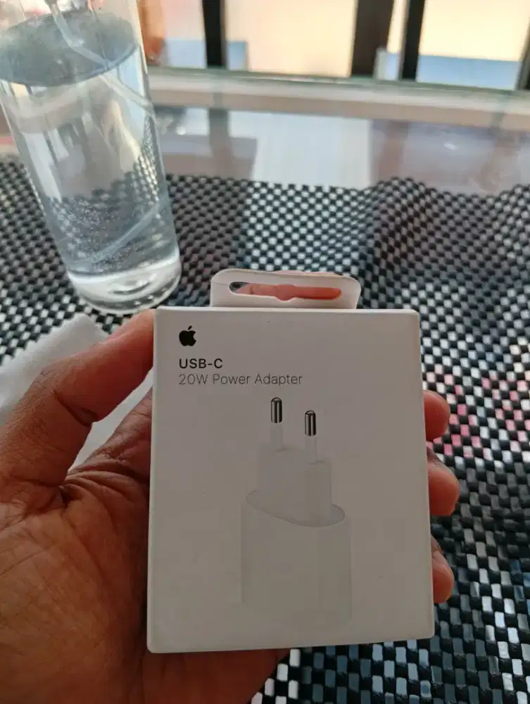 Charger Iphone Original 20W