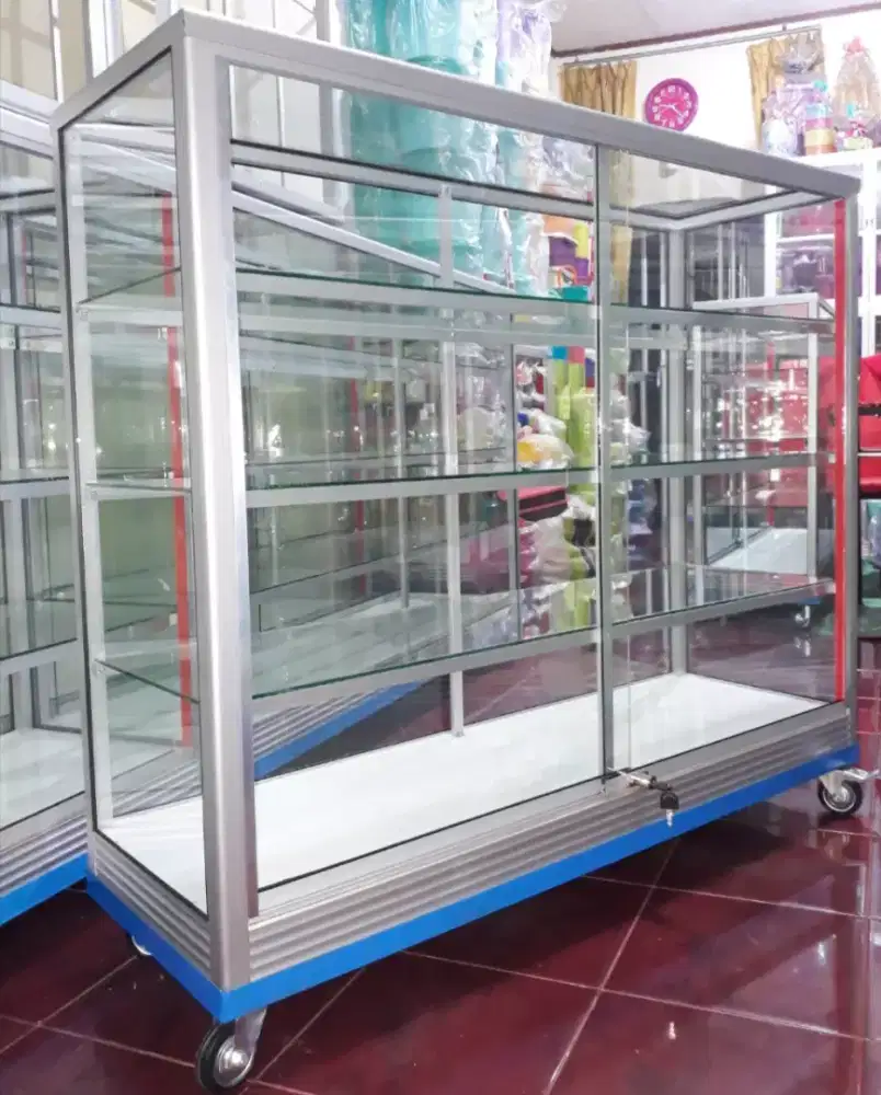 Etalase Ukuran 1,2Mx1M Pakai Roda Kaca Full 5mm