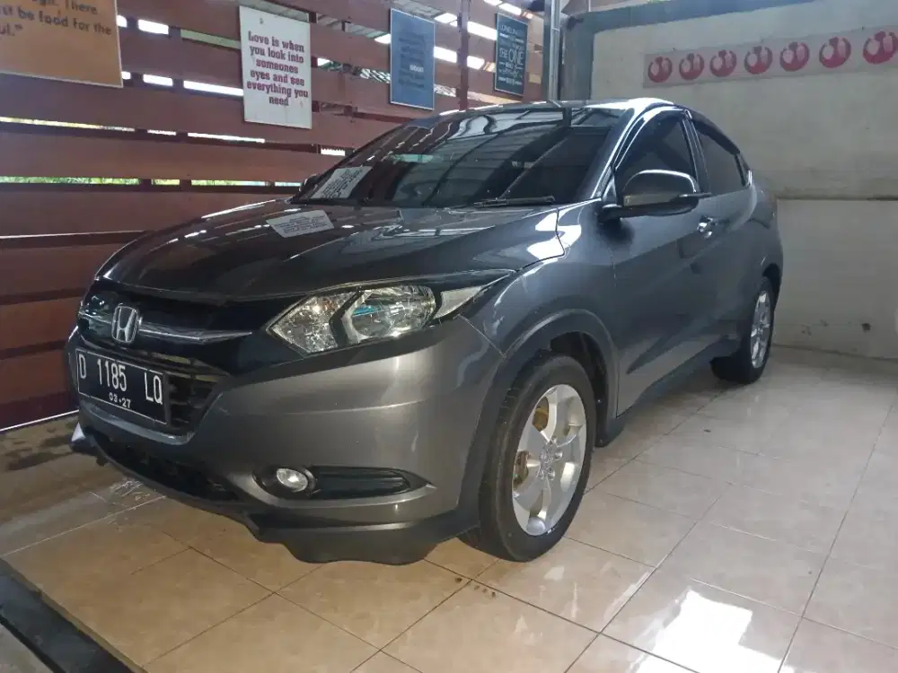 Bismillah numpang jual Honda HR, V. Tipe E. Cvt. 2017.no.D.abu2.