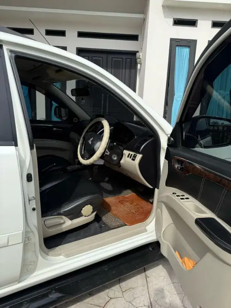 Pajero Sport Dakar 2014