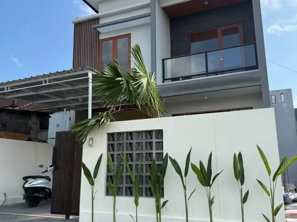 Dijual rumah 2 lantai Masih baru & siap huni Lokasi jl raya dalung kaja Kuta utara badung bali