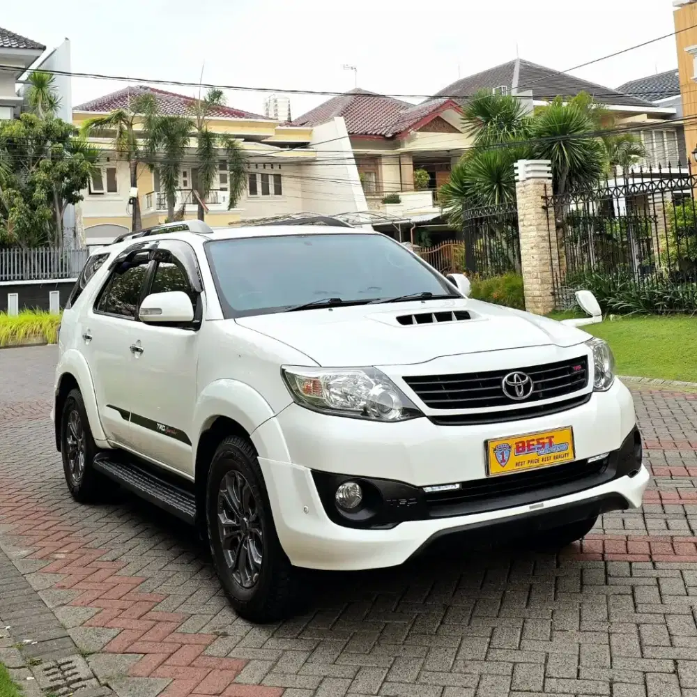 Toyota Fortuner VNT TRD 2.5 AT 2015