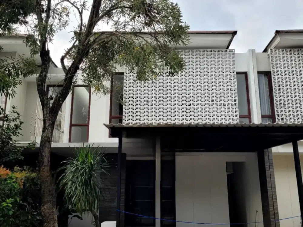 Dijual Rumah Moderen Minimalis di Discovery Bintaro jaya - PR 17258