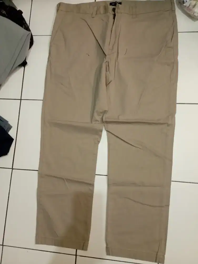 nautica size 38,LP: 49cm,kondisi baru,jual 100k