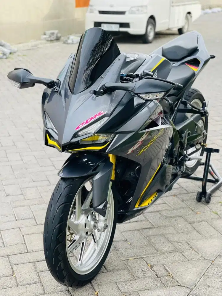 Honda cbr250rr grey 2017 plat W pajak on cbr250 rr grey cbr 250rr grey