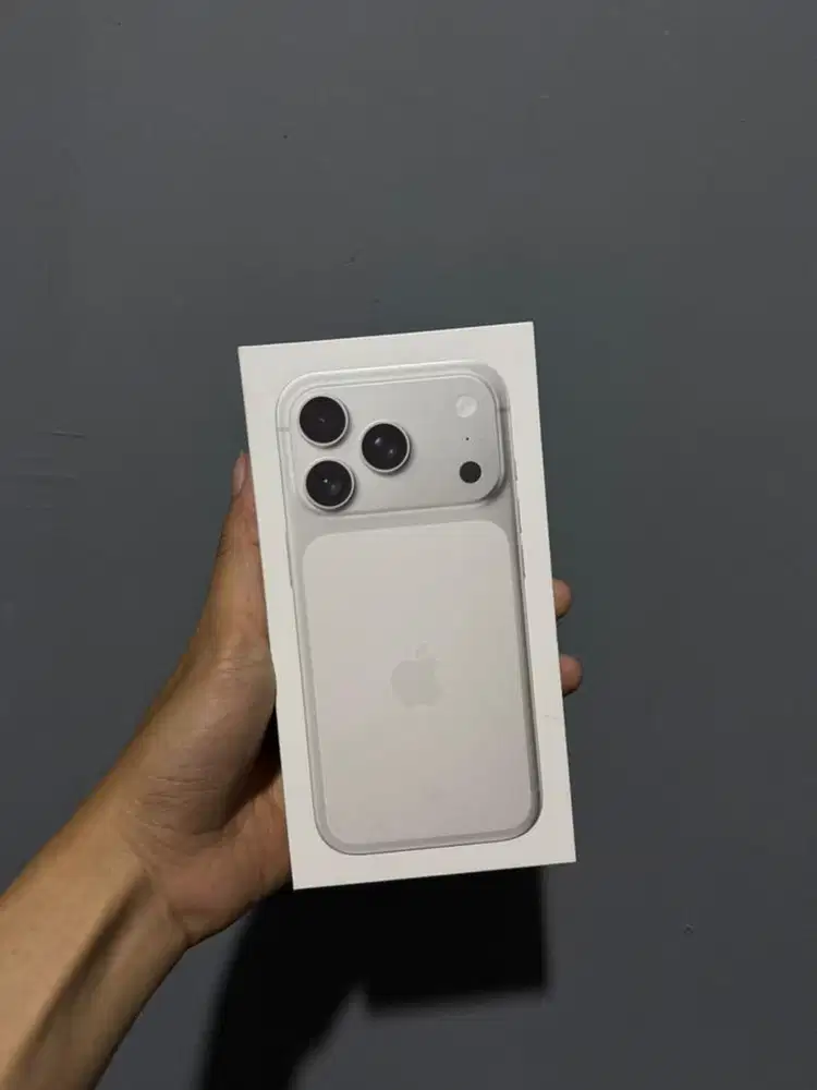 Iphone 17 pro 256 silver ibox