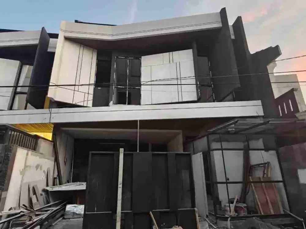 Baru Gress‼️Rumah Manyar Indah