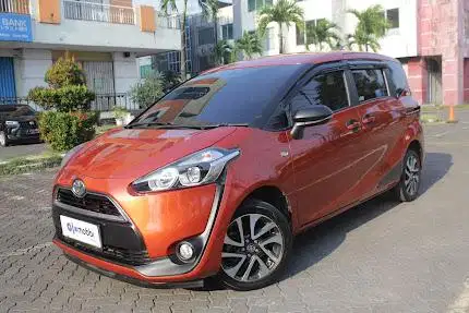 DP MURAH - Toyota Sienta 1.5 V Bensin-MT 2016