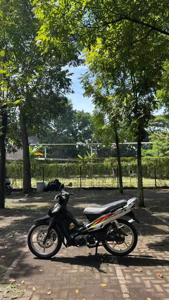 Yamaha F1ZR FIZR 2002