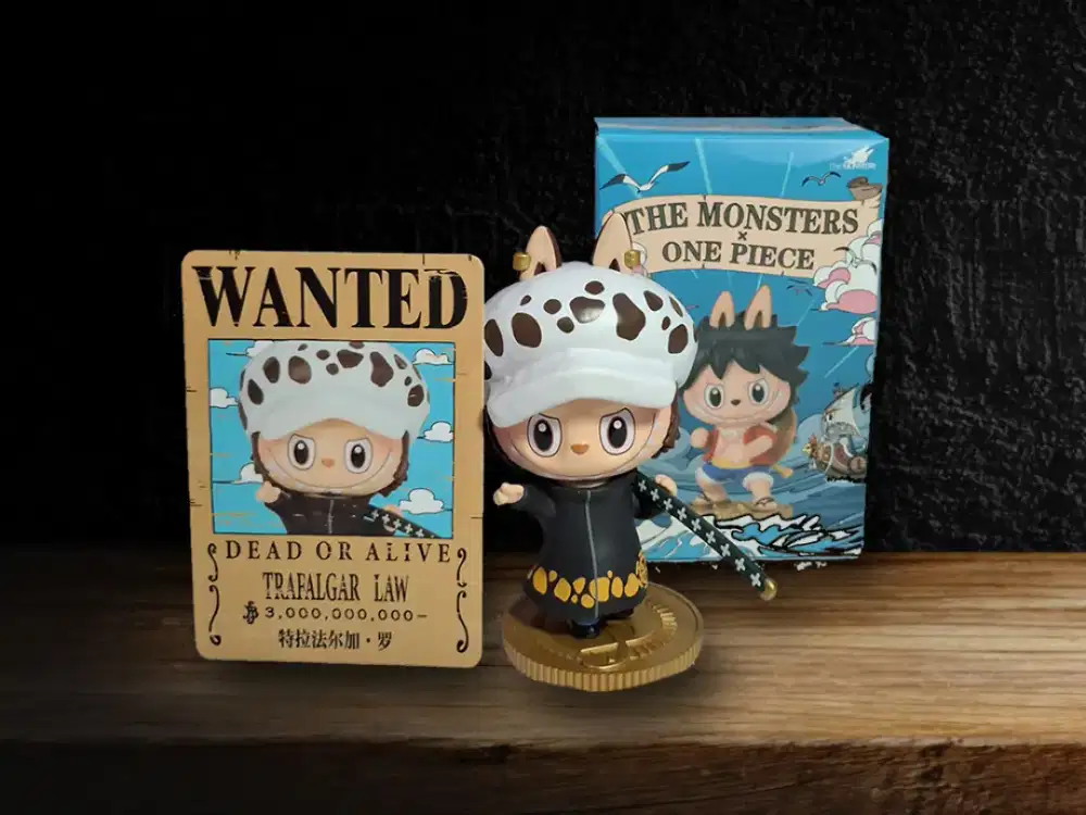 Action Figure Onepiece Pop Mart Trafalgar Law Labubu The Monster
