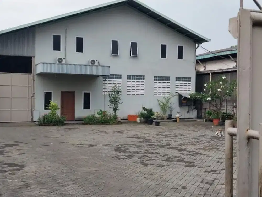 Rent Gudang ada Kantor dan Tempat Tinggal di Sepatan Tangerang