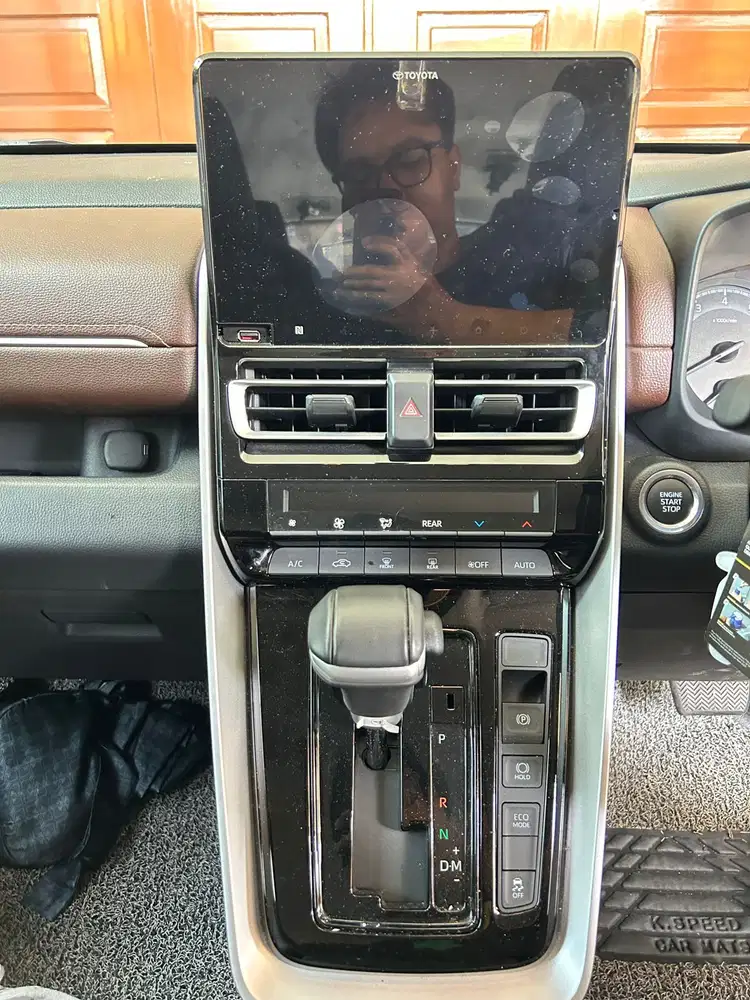 Toyota Kijang Innova 2024 Bensin