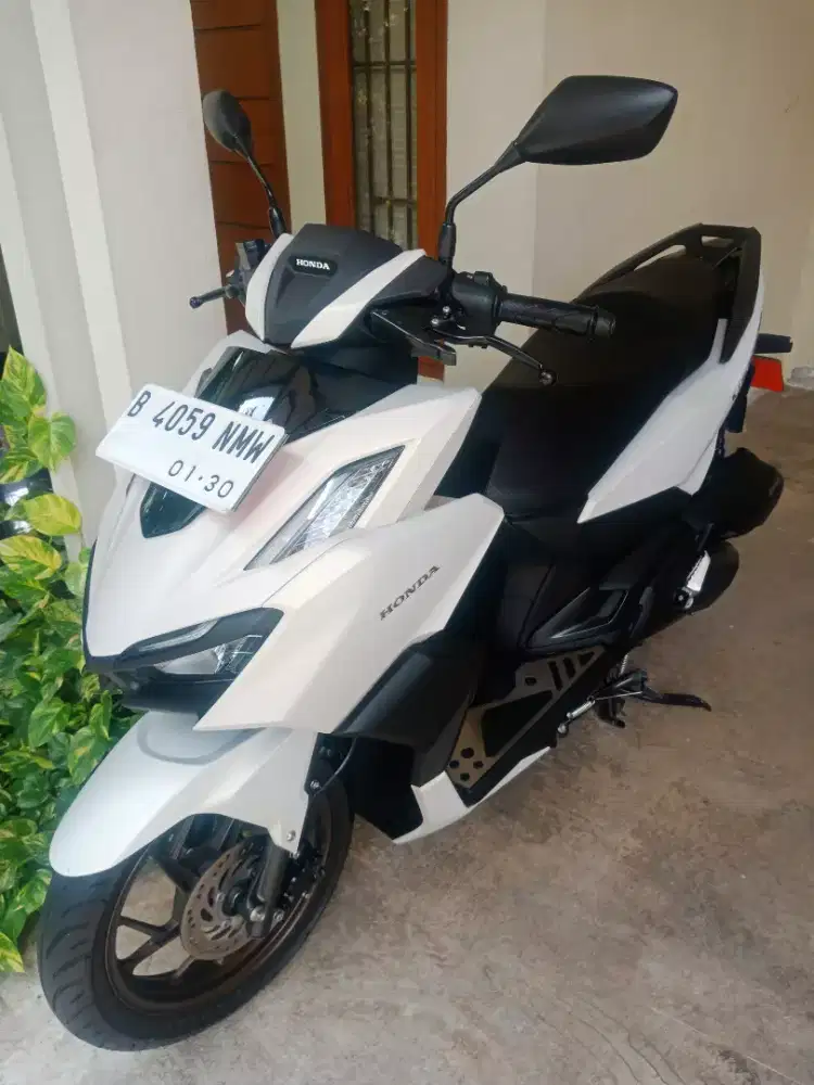 LOW KM! NEW VARIO 160 CBS ISS B TANGSEL PAJAK PANJANG ORI KAYA BARU!!