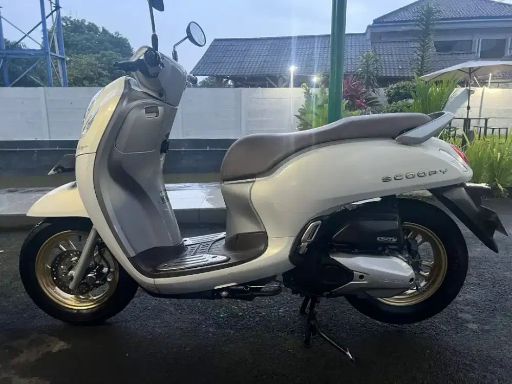 Scoopy Prestige 2022