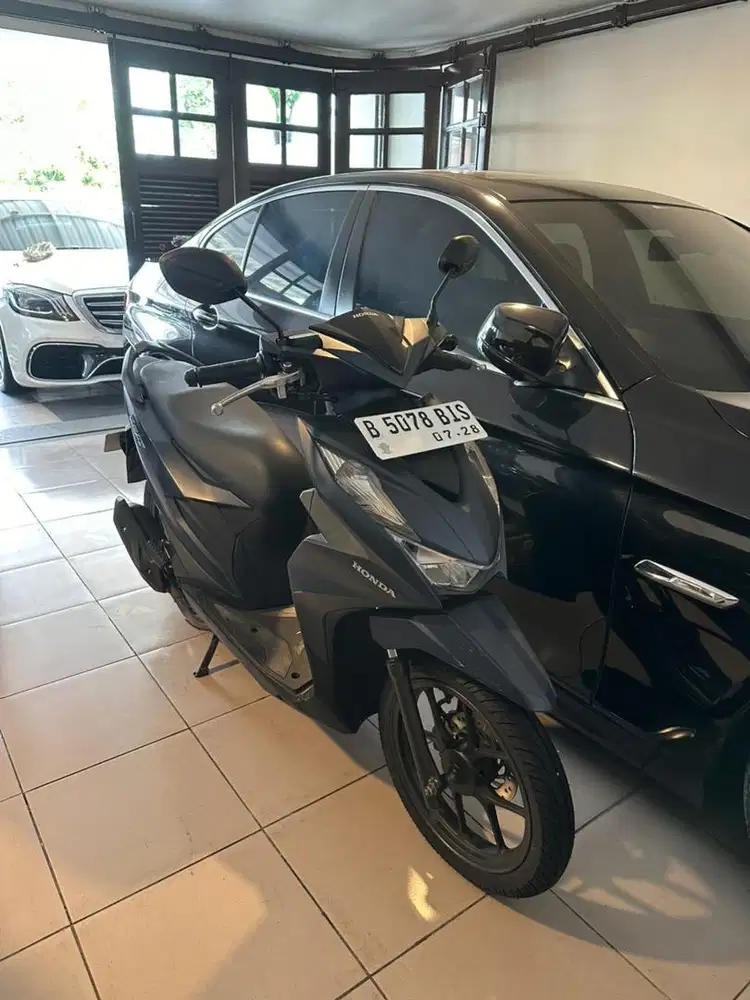 Honda beat 2023 CBS ISS DELUXE !!