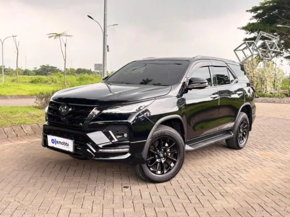 Toyota Fortuner 2.8 VRZ GR Sport OTOMATIS 2022 WSY