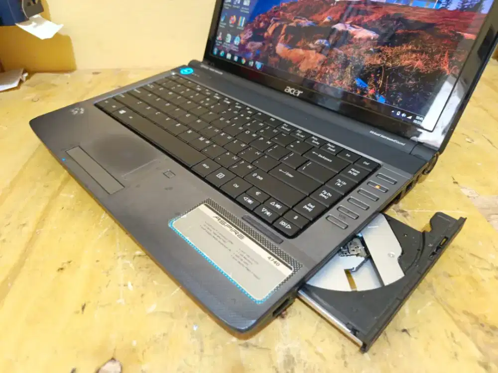 Acer Aspire 4740 Core i3 Second