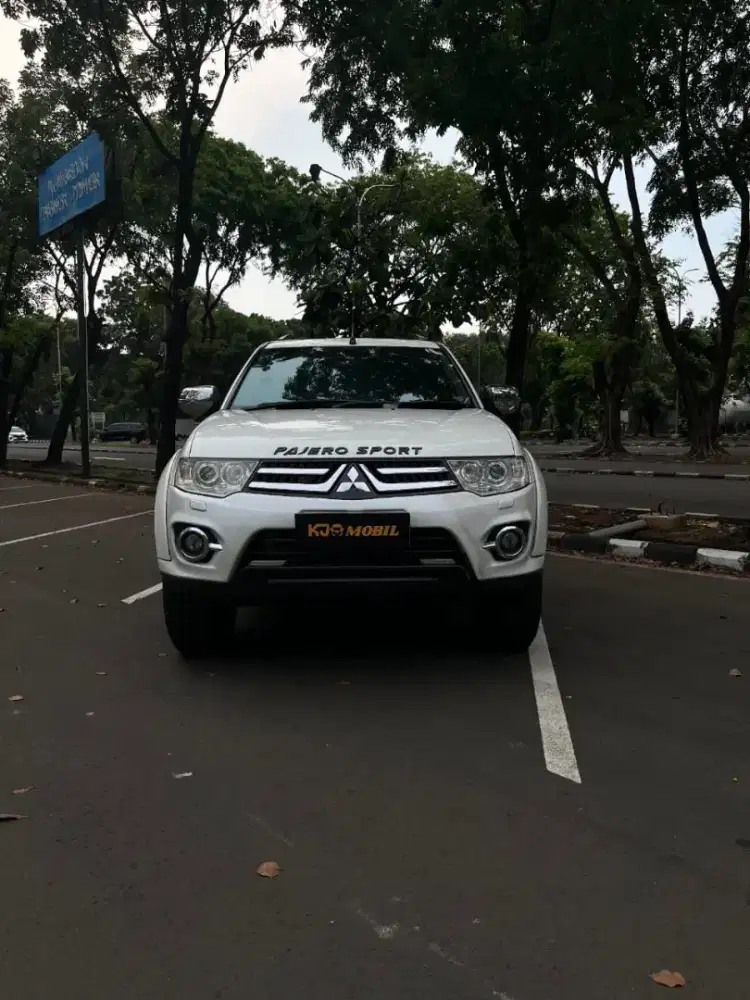 Pajero Dakkar sport 4X2 AT 2014